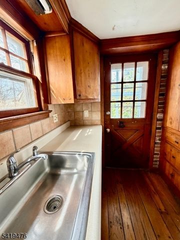 30 Stiles Ave, Morris Plains Boro, NJ 07950