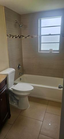 184 WALTHAM H, West Palm Beach, FL 33417