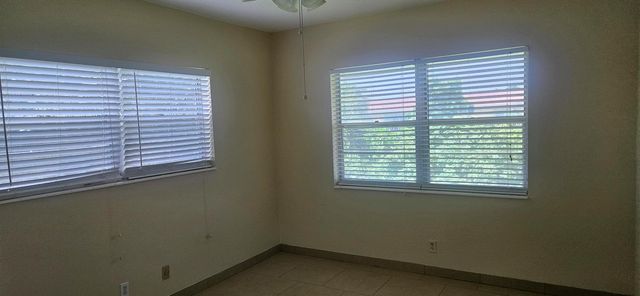 184 WALTHAM H, West Palm Beach, FL 33417