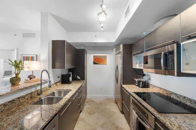 550 Okeechobee Boulevard 1407, West Palm Beach, FL 33401