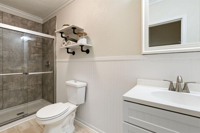 4121 Alamo Avenue, Fort Worth, TX 76107