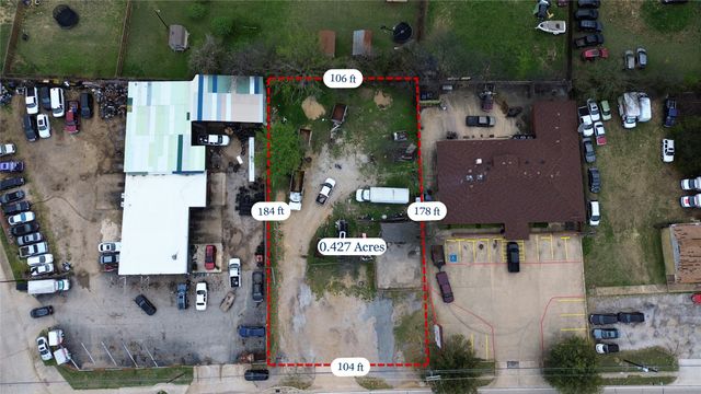 7468 S Lancaster Road, Dallas, TX 75241