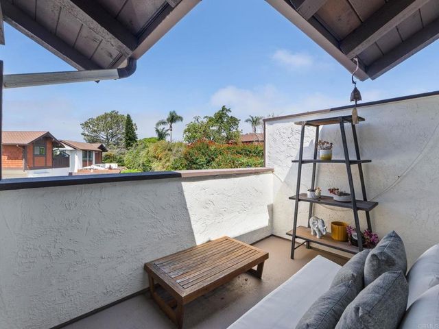 2552 Ocean Cove Drive, Cardiff By The Sea, CA 92007