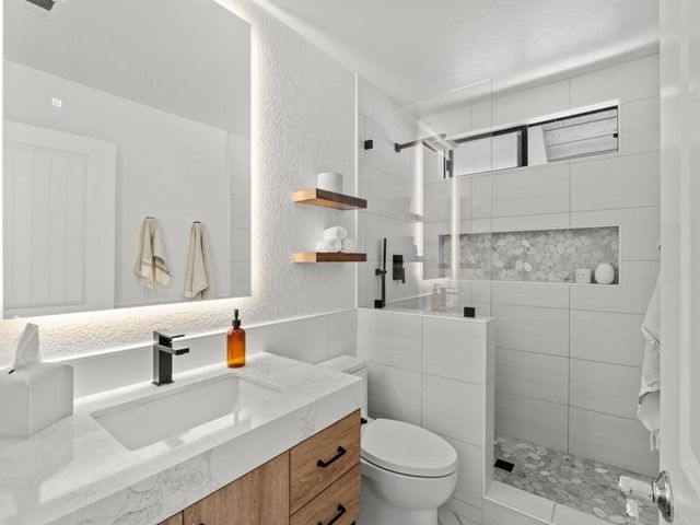 2552 Ocean Cove Drive, Cardiff By The Sea, CA 92007