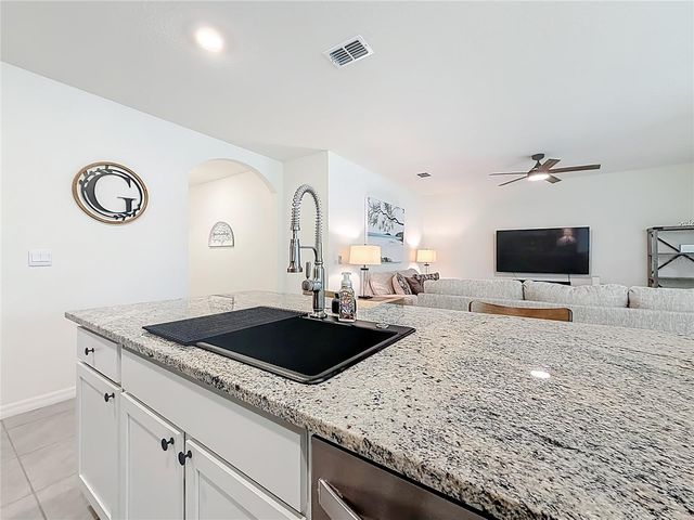 80 HICKORY COURSE LOOP, Ocala, FL 34472