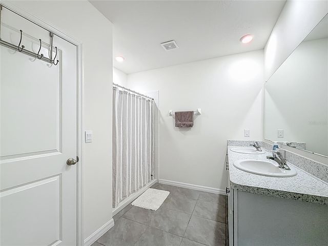 80 HICKORY COURSE LOOP, Ocala, FL 34472