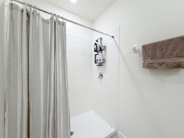 80 HICKORY COURSE LOOP, Ocala, FL 34472