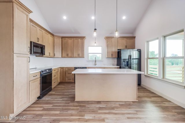 4022 Ceylon Street, Bay Saint Louis, MS 39520