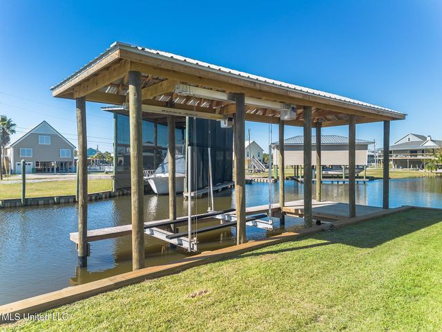 4022 Ceylon Street, Bay Saint Louis, MS 39520
