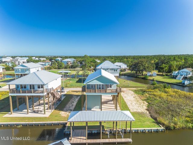 4022 Ceylon Street, Bay Saint Louis, MS 39520