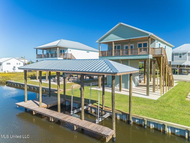 4022 Ceylon Street, Bay Saint Louis, MS 39520
