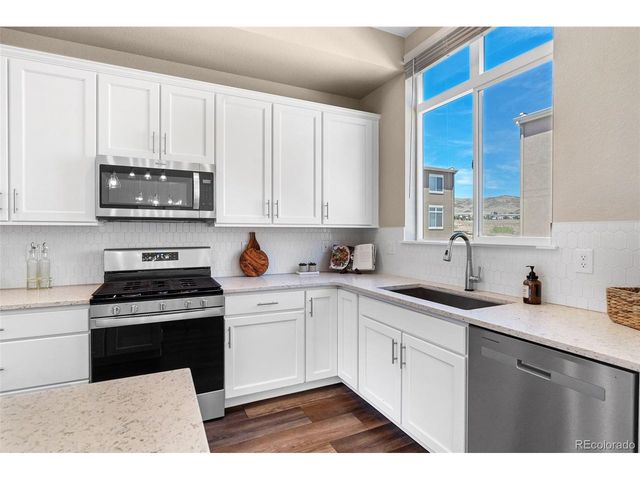 2220 S Mcintyre St, Lakewood, CO 80228