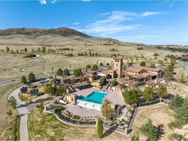 2220 S Mcintyre St, Lakewood, CO 80228