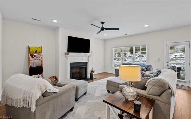 179 Ryder Court, Winston-salem, NC 27107