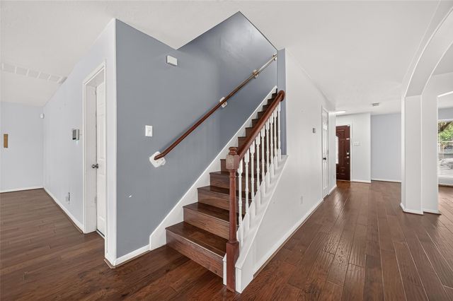 25346 Barmby Drive, Tomball, TX 77375