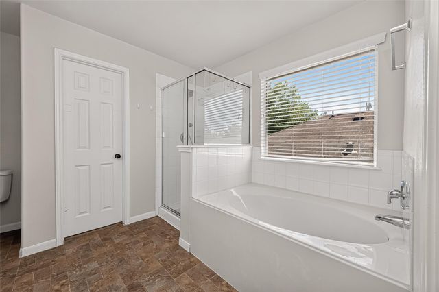 25346 Barmby Drive, Tomball, TX 77375