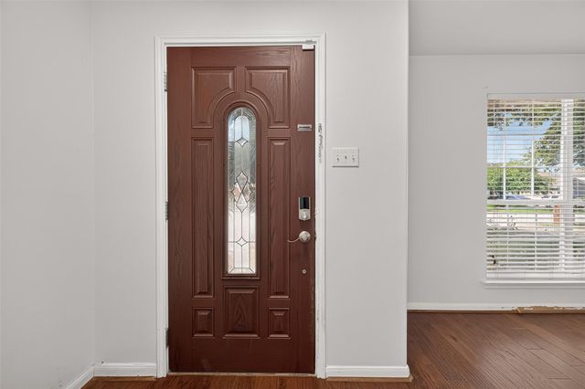 25346 Barmby Drive, Tomball, TX 77375