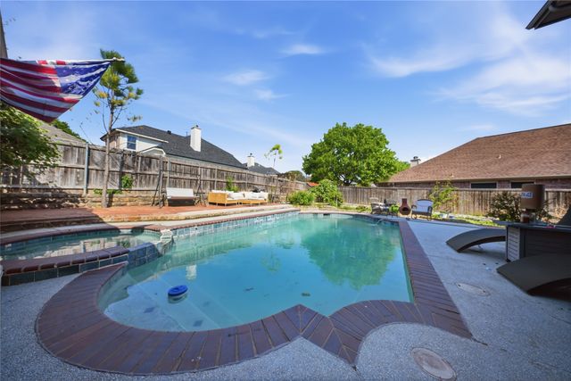 8025 Sitka Street, Fort Worth, TX 76137