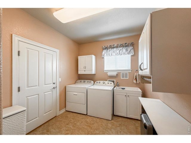 10291 Dogwood St, Firestone, CO 80504