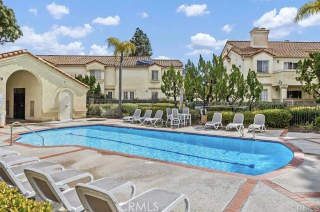 1050 La Tortuga Drive 5, Vista, CA 92081