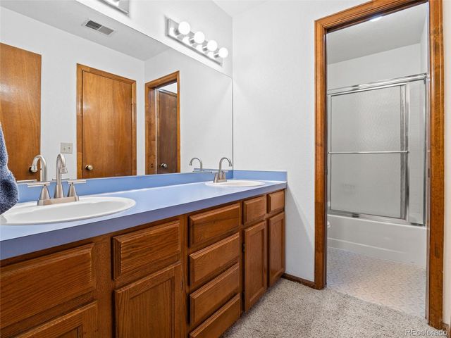 5725 W Atlantic Place 305, Lakewood, CO 80227