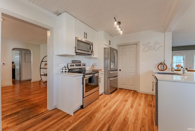 614 E South A Street, Gas City, IN 46933