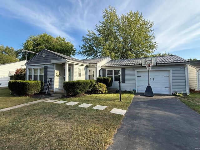 614 E South A Street, Gas City, IN 46933