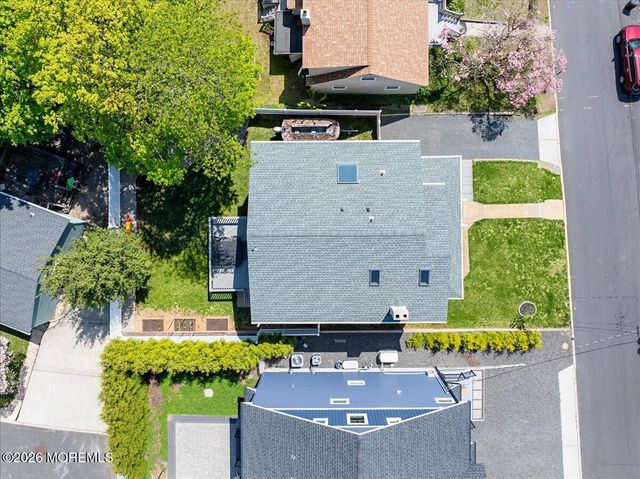 24 Ralph Street, Highlands, NJ 07732