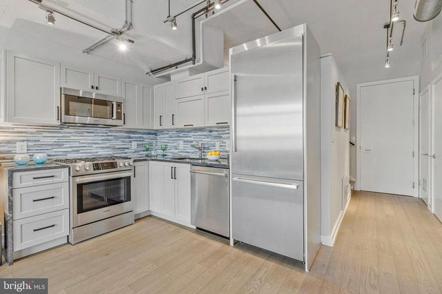 1400 CHURCH ST NW #408, Washington, DC 20005