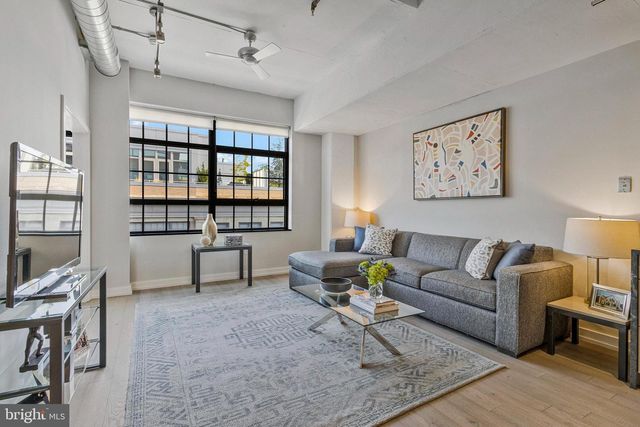1400 CHURCH ST NW #408, Washington, DC 20005