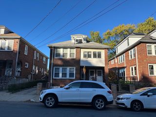 101 Colborne Rd 101, Boston, MA 02135