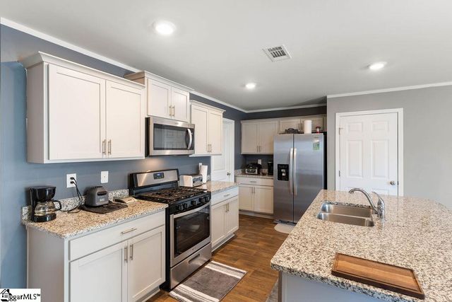 769 Ashwood Way, Easley, SC 29640