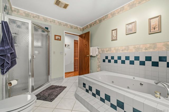 17 Dock, Milton, NY 12547