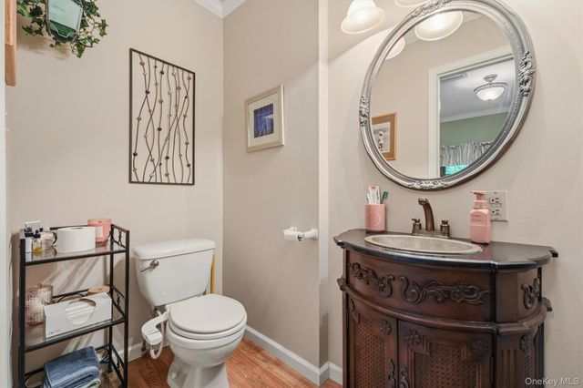 17 Dock, Milton, NY 12547