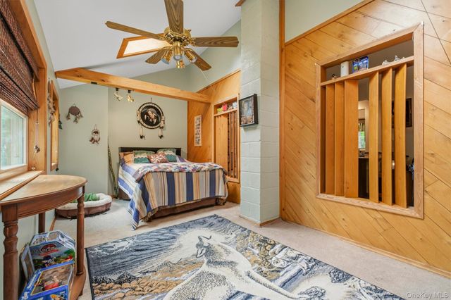17 Dock, Milton, NY 12547