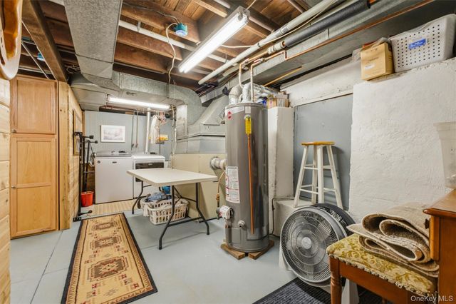 17 Dock, Milton, NY 12547