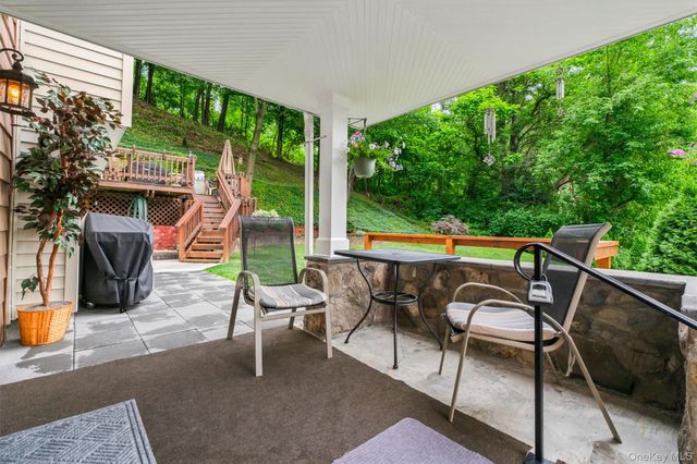 17 Dock, Milton, NY 12547