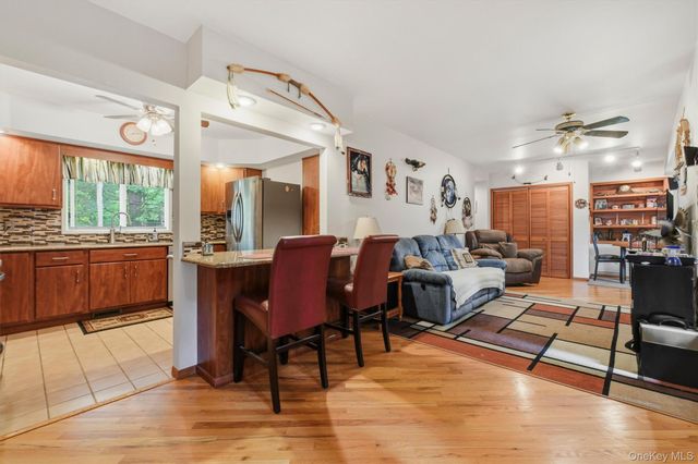 17 Dock, Milton, NY 12547