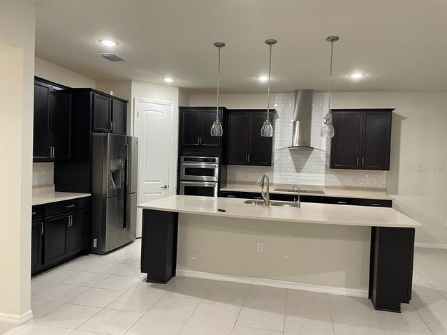18909 WILLOWMORE CEDAR DRIVE, Lutz, FL 33558