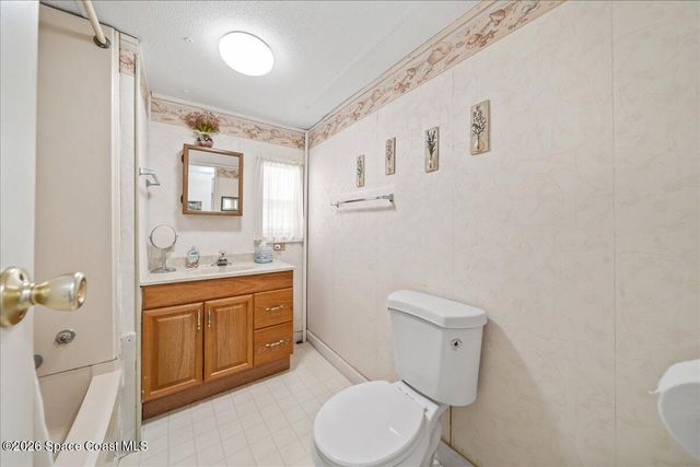 627 Sunrise Court NE, Palm Bay, FL 32907
