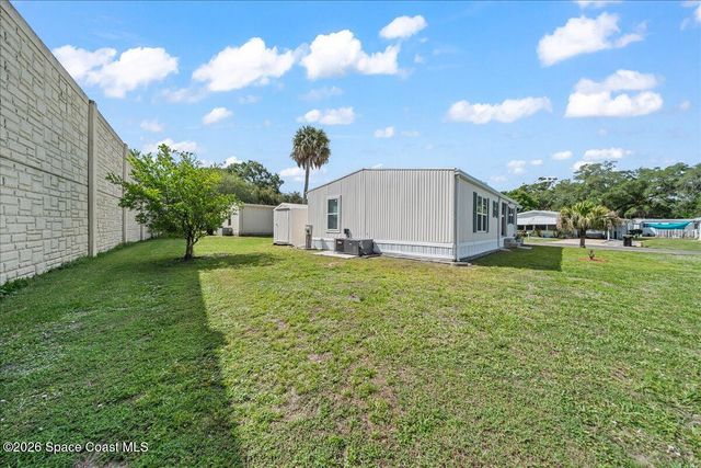 627 Sunrise Court NE, Palm Bay, FL 32907