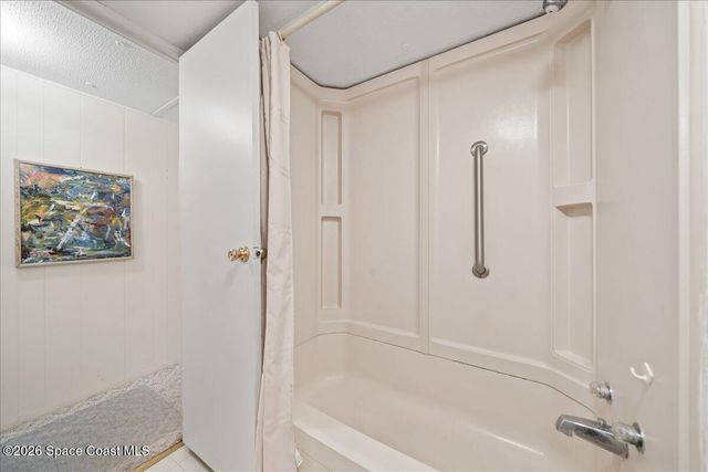 627 Sunrise Court NE, Palm Bay, FL 32907