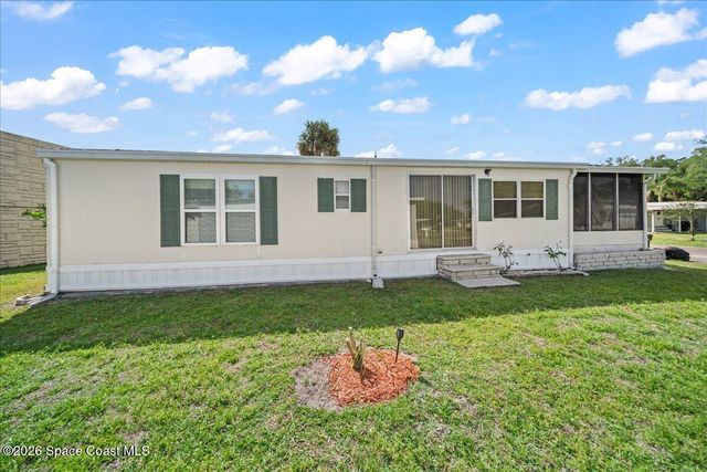 627 Sunrise Court NE, Palm Bay, FL 32907