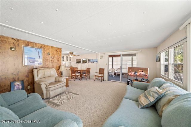 627 Sunrise Court NE, Palm Bay, FL 32907