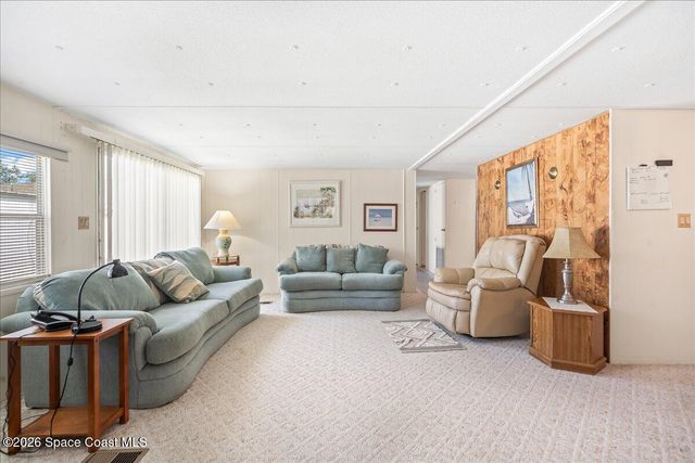627 Sunrise Court NE, Palm Bay, FL 32907