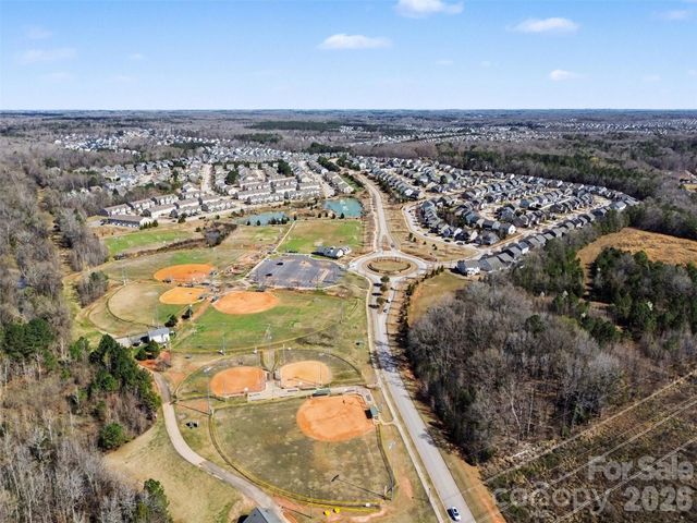 3059 Cricket Lane, Lancaster, SC 29720