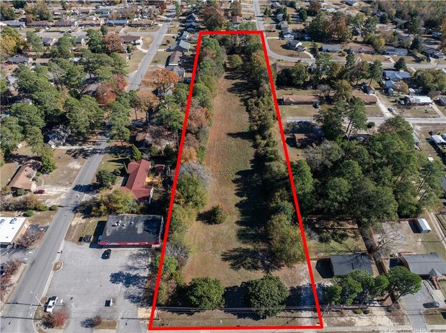 590 N Reilly Road, Fayetteville, NC 28303