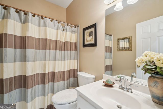 2545 Amberbrook Lane, Grayson, GA 30017