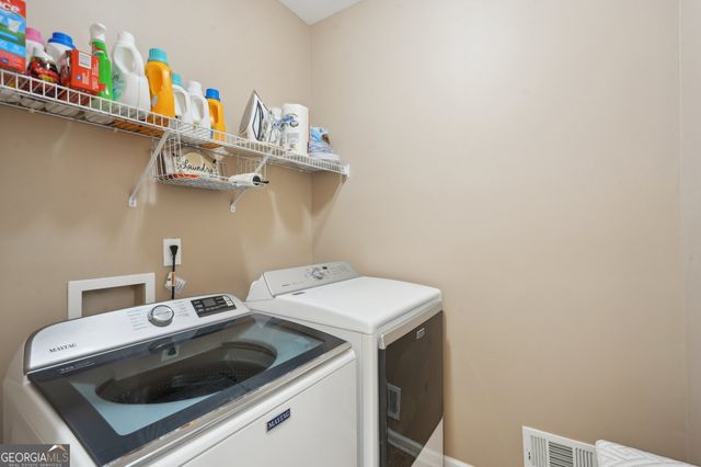 2545 Amberbrook Lane, Grayson, GA 30017