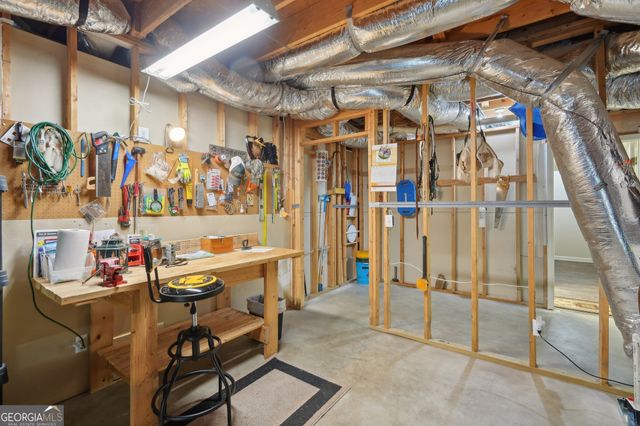 2545 Amberbrook Lane, Grayson, GA 30017